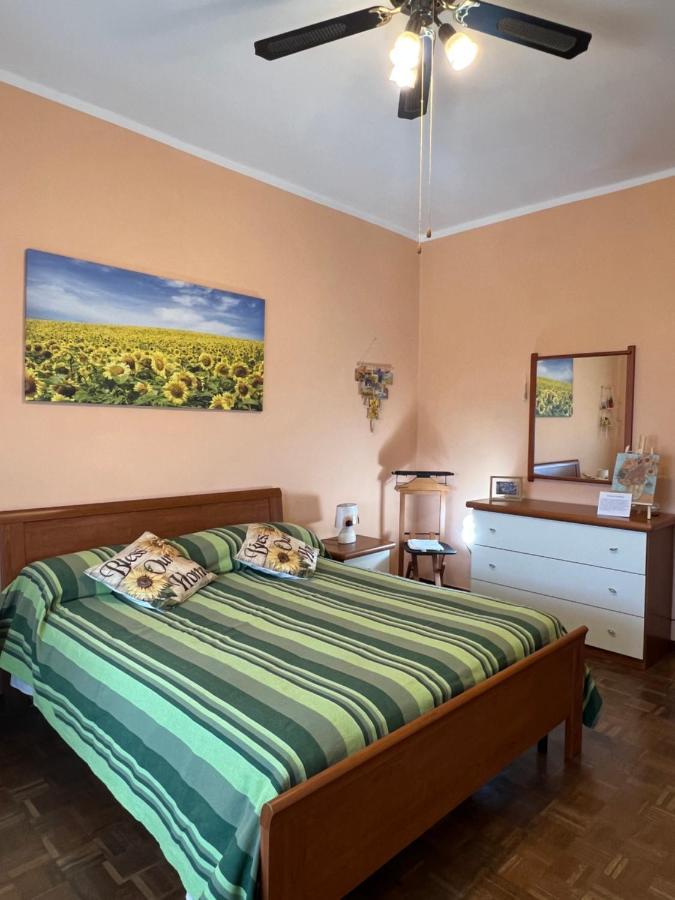 ヴェルチェッリ Vicino A Tutto Bed & Breakfast エクステリア 写真